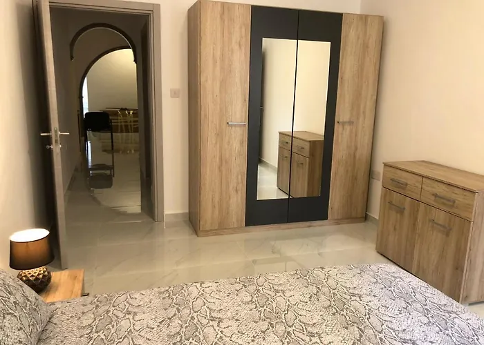 Beautiful Seaview * Sliema