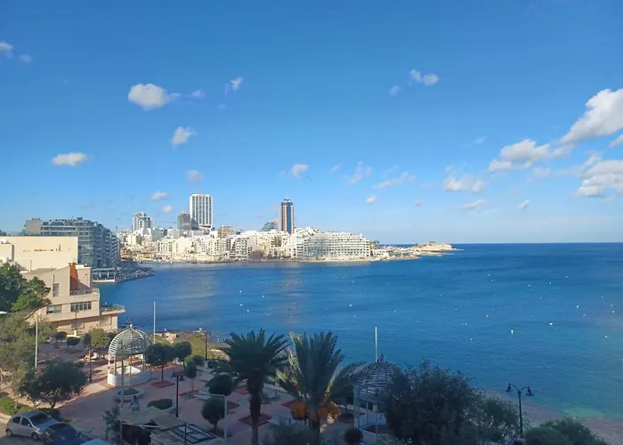 Beautiful Seaview Apartament *